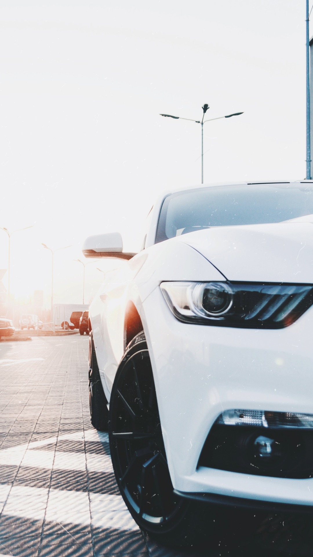 Automobile